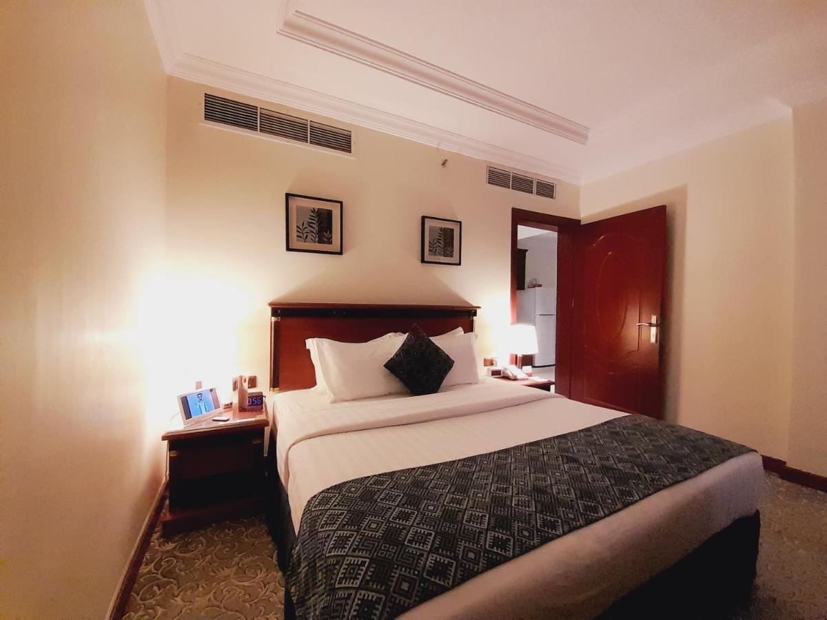 Crown Tower Hotel Jubail Bagian luar foto